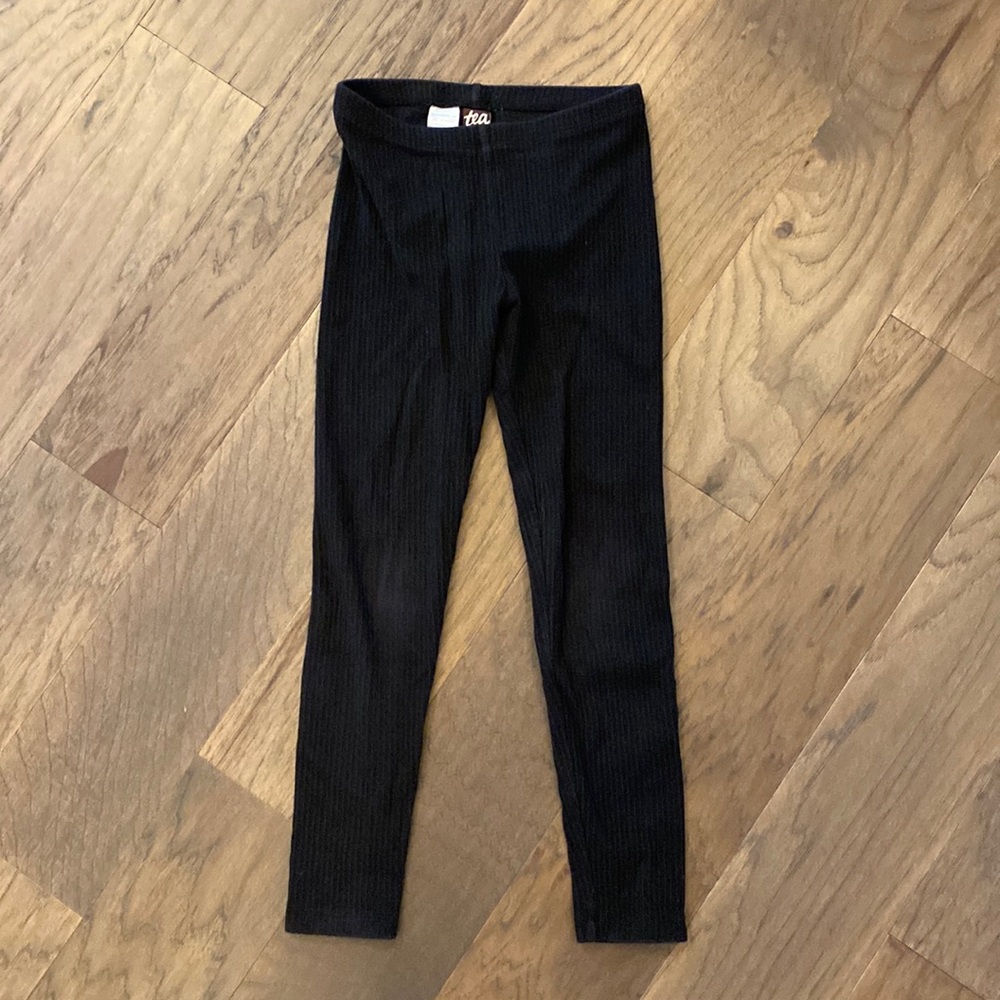 Black Ribbed Leggings by Tea Collection